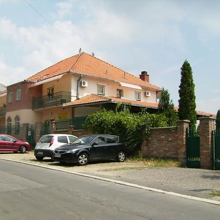 Villa Nevenka Rooms 베오그라드 외부 사진