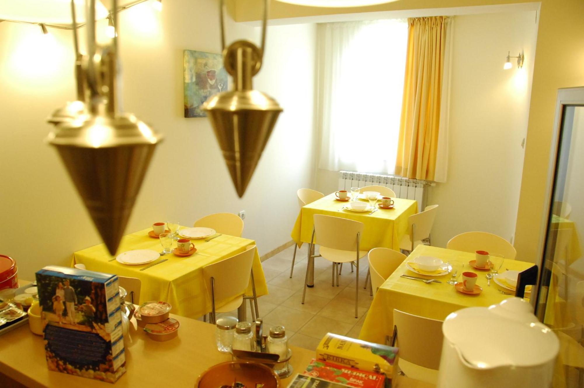 Villa Nevenka Rooms 베오그라드 외부 사진